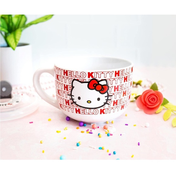 Hello Kitty Ceramic Mug with lid - Picture 8 of 8